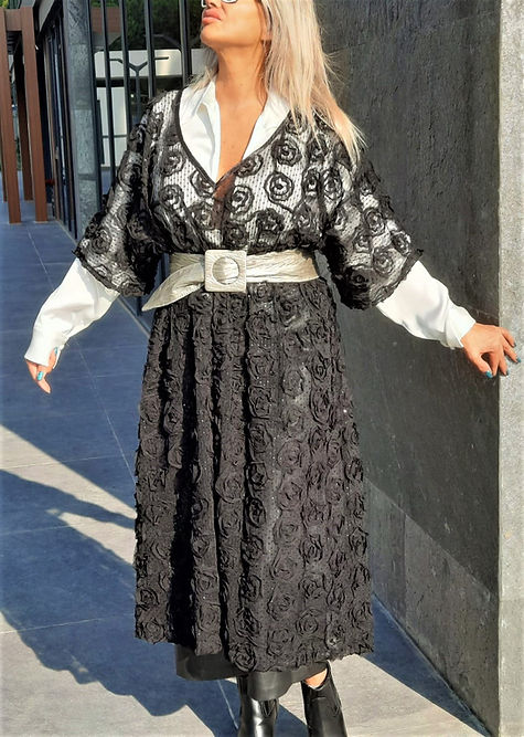 GİZMOSSE ÖZEL TASARIM KABARTMA TÜL TRANSPARAN ELBİSE