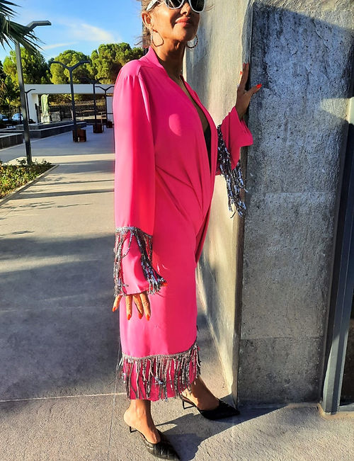 GİZMOSSE ÖZEL TASARIM PEMBE TAŞ DETAYLI KİMONO - Görsel 8