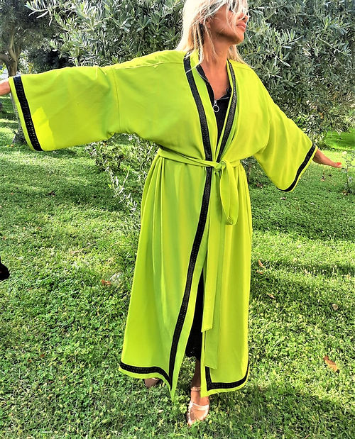 GİZMOSSE ÖZEL TASARIM SARI DERİ ŞERİT DETAYLI KİMONO - Görsel 4