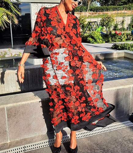 GİZMOSSEÖZEL TASARIM KIRMIZI KELEBEK DETAYLI KİMONO - Görsel 4