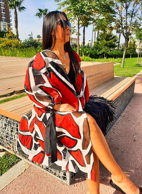 ÖZEL TASARIM BROKAR YAKMA KABARTMA ORGANİZE TÜL KİMONO DIŞ GİYİSİSİ