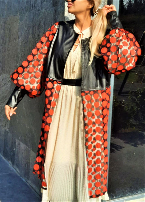 ÖZEL TASARIM DERİ VE DERİ KABARTMA TÜL DIŞ GİYİSİ