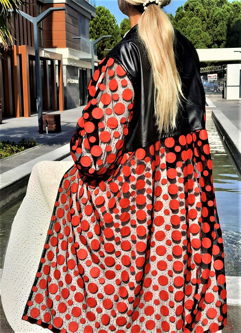 ÖZEL TASARIM DERİ VE DERİ KABARTMA TÜL DIŞ GİYİSİ - Görsel 3