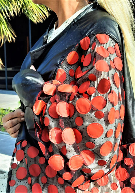 ÖZEL TASARIM DERİ VE DERİ KABARTMA TÜL DIŞ GİYİSİ - Görsel 7