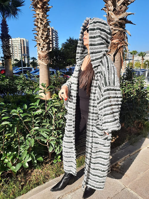 ÖZEL TASARIM GENİŞ DÖKÜMLÜ DIŞ GİYİSİ HIRKA - Görsel 3